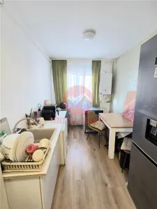 Apartament 3 Camere, Semidecomandat, Zona Dacia - foto 13