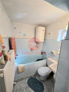 Casa 3 Camere Si Garsoniera in Vila, Zona Centrala - foto 12