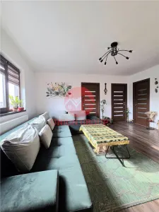 Casa 4 Camere cu Teren in Proprietate la Corbu - foto 4
