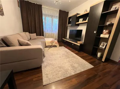 Apartament 3 camere semidecomandat, Podu Ros - BD. Tutora - Iasi