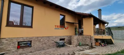 Casa individuala cu 5 camere 1128 mp teren in Sard - foto 2