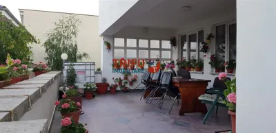 Casa  de vanzare zona ultracentrala ideala pentru transformare in pensiune - foto 20