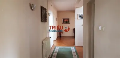 Casa  de vanzare zona ultracentrala ideala pentru transformare in pensiune - foto 21