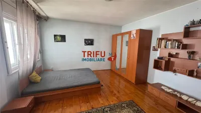 Casa  de vanzare zona ultracentrala ideala pentru transformare in pensiune - foto 6