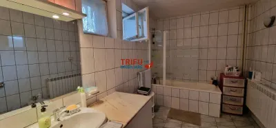 Casa 5 camere 743 mp teren Sebes - foto 13