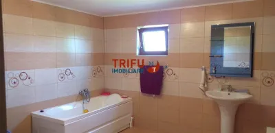 Casă cu 4 camere și 1400mp teren în Micești - foto 11