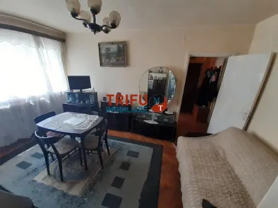 Apartament de vanzare 3 camere etaj intermediar - foto 2