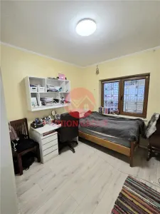 Apartament 4 Camere in Vila, Curte si Intrare Separata, Zona Andrei Saguna - foto 24