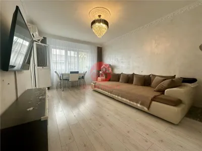 Apartamente 3 Camere Decomandat, Etaj 2, Zona KM 5 - foto 8