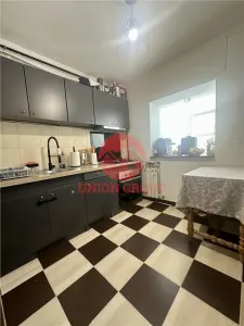Apartamente 3 Camere Decomandat, Etaj 2, Zona KM 5 - foto 9