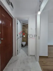 Etaj 1 - Piata Dacia, 4 camere decomandat cu 2 bai, liber - foto 14
