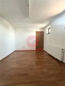 Vila Impresionanta, 220 mp Utili, zona Casa de Cultura - foto 6