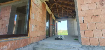 Casa semifinisata de vanzare comuna Ighiu 500 mp teren - foto 14