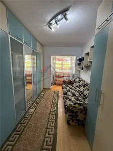 Apartament 3 camere DECOMANDAT, etaj 1,  Poitiers - Frumoasa - foto 5