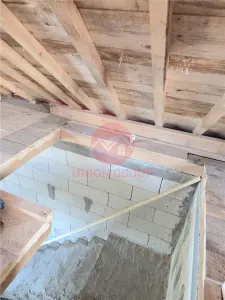 Casa la Cheie, 4 Camere Decomandat, Lumina - foto 13
