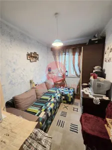 Apartament 3 Camere, Semidecomandat, Zona Piata Amzacea, Etaj 2 - foto 15