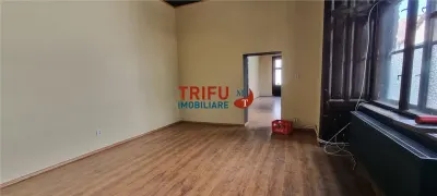 Spatiu de 75 mp pretabil pentru birouri aflat in vecinatatea Cetatii Alba Carolina - foto 2