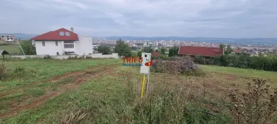 Teren1300mp cu priveliste deosebita, utilitati la parcela - foto 1