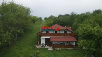 Casa de vanzare in Alba Iulia 5 camere 2300 mp teren - foto 2