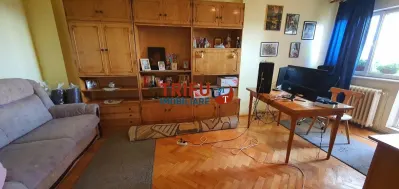Apartament, 3 camere, 2 balcoane inchise, decomandat - foto 2