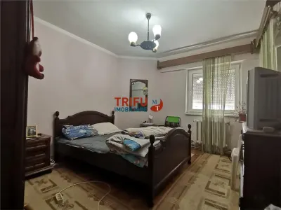Apartament cu 3 camere de vânzare în zona Centru, Alba Iulia - foto 4