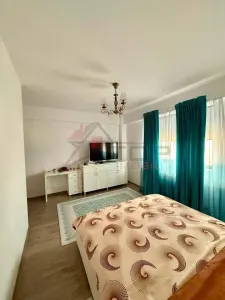 Etaj 2 - Galata Platoul Insorit, 2 camere decomandat in bloc nou, parcare inclusa - foto 3