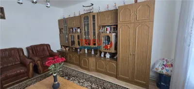 Casa cu 2 corpuri de cladire 744 mp teren in Micesti - foto 6