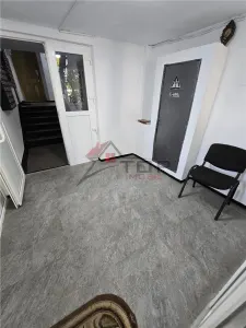 Mircea cel Batran, 3 camere decomandat, geam la baie, etaj intermediar - foto 5