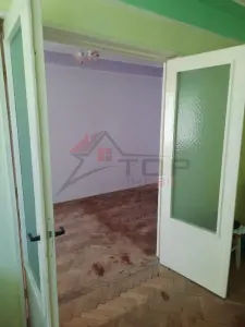 Etaj 1 - Alexandru Familial, 2 camere model cu geam la baie, liber - foto 4