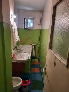 Etaj 1 - Alexandru Familial, 2 camere model cu geam la baie, liber - foto 7
