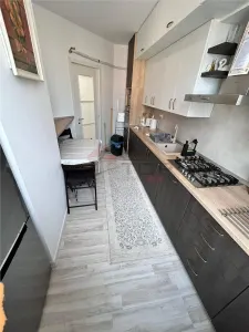 Inchiriere Apartament cu 2 camere decomandat, 60mp Cartier Visoianu - foto 2