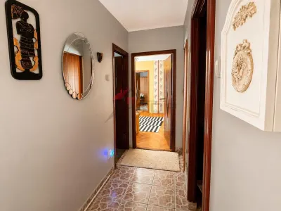 Vanzare apartament 3 camere - Podu Ros - etaj 2 - foto 10