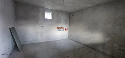 Casa de vanzare cu functiuni multiple in Petresti - foto 7