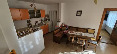 Casa de vanzare pretabila 2 familii in Pianu de Sus - foto 13