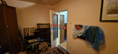 Apartament 2 camere etaj 2 Cetate mobilat si utilat - foto 4