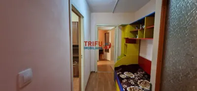 Apartament 2 camere etaj 2 Cetate mobilat si utilat - foto 10