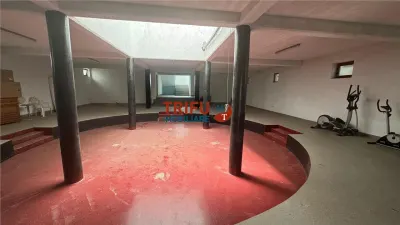 Spatiu Comercial de vanzare zona buna - foto 1