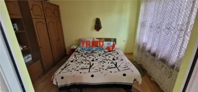 Casă Spațioasă cu 5 Camere în Zona Centrală, Lângă Prefectură - foto 5