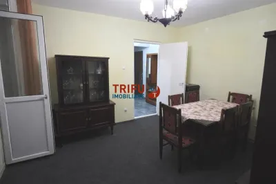 Apartament 4 camere semidecomandat etaj 8 zona Bulevard Cetate - Alba Iulia