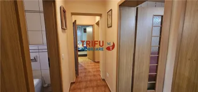 Apartament de vânzare cu 3 camere în zona Cloșca - foto 14