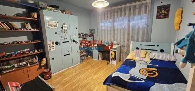 Apartament de vânzare cu 3 camere în zona Cloșca - foto 16