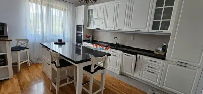 Casa de vanzare cu 1698mp teren 4 camere si pivnita - foto 6