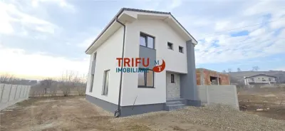 Casa moderna  de vanzare in Alba Iulia - foto 1