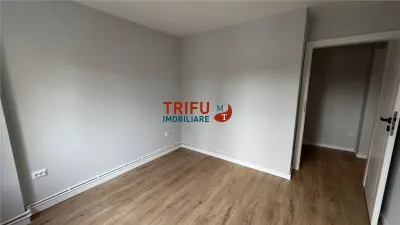 Apartament Spatios cu 3 Camere de Vânzare în Cetate et 1 - foto 3