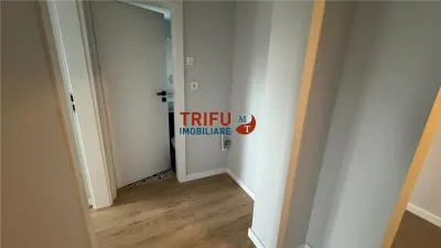 Apartament Spatios cu 3 Camere de Vânzare în Cetate et 1 - foto 7
