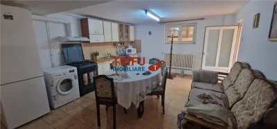 Casa 4 camere de vanzare zona Centru - foto 12