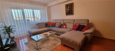 Apartament spatios 2 camere decomandat de vanzare B-dul Transilvaniei cu balcon de 18 mp - foto 3