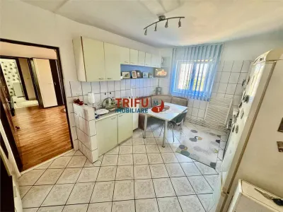 Apartament 2 camere zona Liceul Sportiv - foto 6