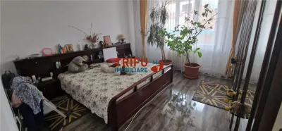Casă Spațioasă cu Grădină Generoasă în Ciugud, Alba - foto 9