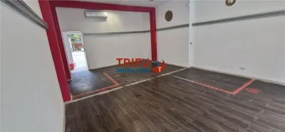 Spatiu cu vad comercial de închiriat în Cetate - foto 3